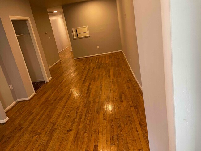 1223 Harvard St NW in Washington, DC - Building Photo - Building Photo