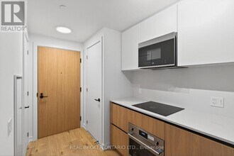 35 Parliament St in Toronto, ON - Building Photo - Building Photo