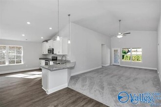 219 Alonzo Toney Dr in Madison, AL - Building Photo - Building Photo