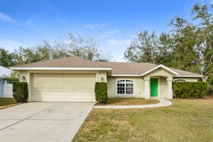 1835 14th St in Orange City, FL - Building Photo