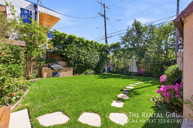 property at 8424 4th St