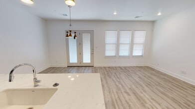 6365 S 31st St, Unit 203 in Temple, TX - Building Photo - Building Photo