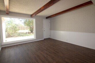 2702 66th St in Lubbock, TX - Building Photo - Building Photo