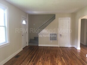208 Algiers Dr in Sandston, VA - Building Photo - Building Photo