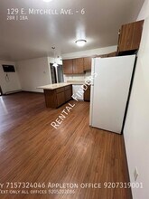 129 E Mitchell Ave-Unit -6 in Appleton, WI - Building Photo - Building Photo
