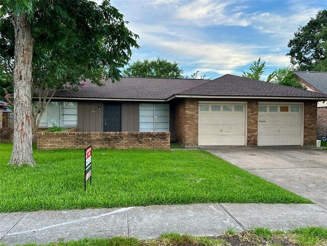 property at 3216 Edmonton Dr