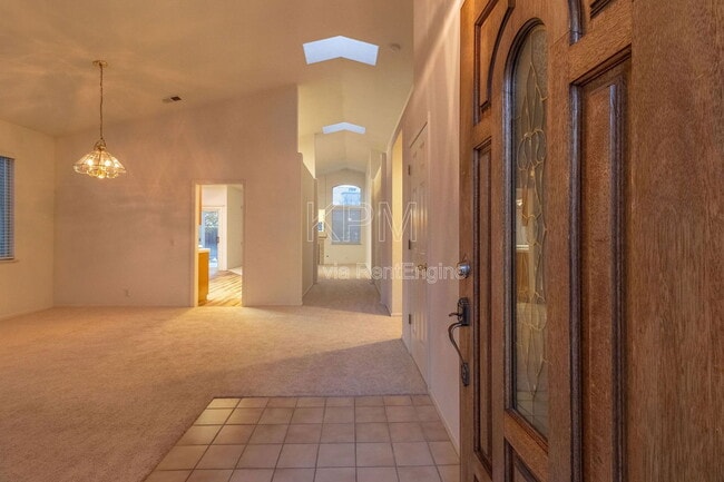 3441 Lava Bed Ct in Stockton, CA - Building Photo - Building Photo