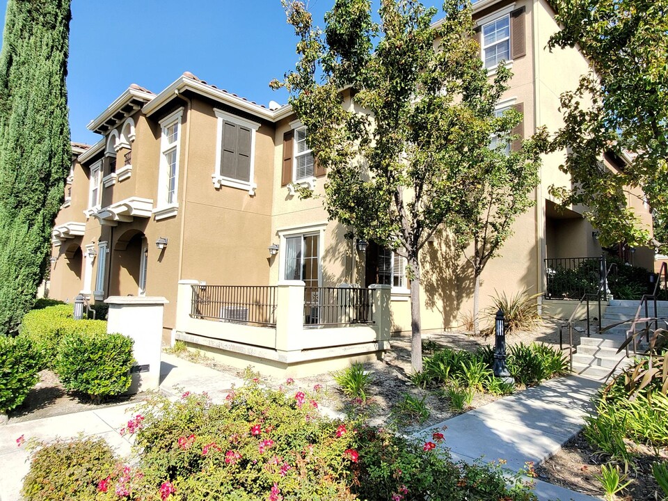 324 Marble Arch Ave in San Jose, CA - Building Photo