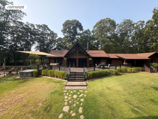 property at 1710 Gull Pond Ln
