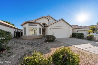 523 W Kelton Ln in Phoenix, AZ - Building Photo - Building Photo