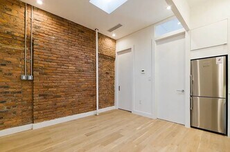 7 Rivington St in New York, NY - Building Photo - Building Photo