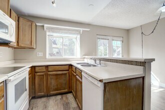 14336 E Temple Pl in Aurora, CO - Building Photo - Building Photo