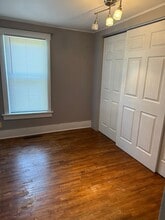 501 E Elm St in New Berlin, IL - Foto de edificio - Building Photo
