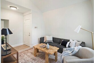 264 Webster St, Unit 3 in Boston, MA - Building Photo - Building Photo