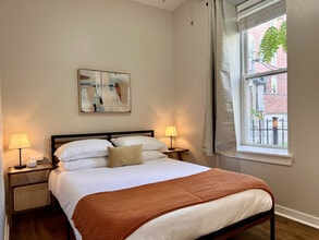 736 N Throop St in Chicago, IL - Building Photo - Building Photo