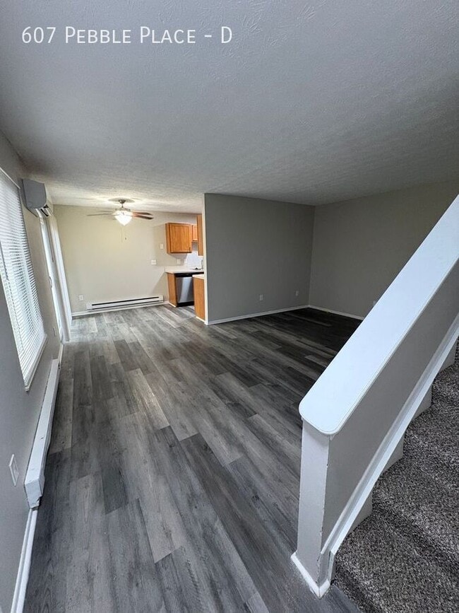 607 Pebble Pl Dr in Delaware, OH - Building Photo - Building Photo