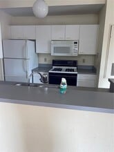 1618 Columbia Arms Cir in Kissimmee, FL - Building Photo - Building Photo