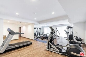 1215 S Bedford St in Los Angeles, CA - Building Photo - Building Photo