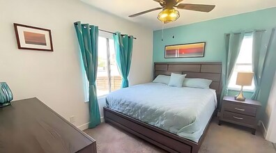 3981 Ingraham St in San Diego, CA - Building Photo - Building Photo