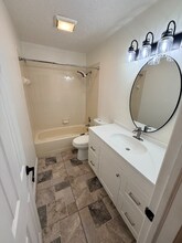 1301 Bond St in Edgewater, FL - Building Photo - Building Photo