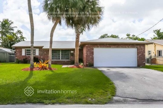 1772 NW 38th St