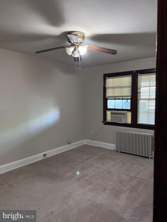 property at 1806 C St SE
