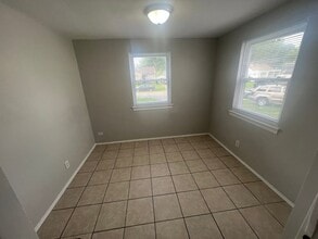 711 Compton St in Louisville, KY - Building Photo - Building Photo