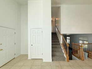 9958 Pinehurst Dr in Sandy, UT - Building Photo - Building Photo