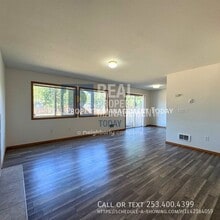 427 175th St S in Spanaway, WA - Building Photo - Building Photo