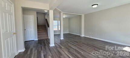 4539 Springview Rd in Charlotte, NC - Building Photo - Building Photo