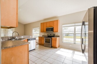 3337 Bellingham Dr in Orlando, FL - Building Photo - Building Photo