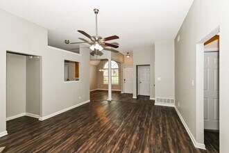 1176 Warwick Pl in Southaven, MS - Building Photo - Building Photo