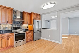 144 Lincoln Rd in Lincoln, MA - Building Photo - Building Photo