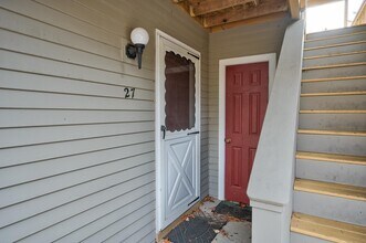 23 Northbrook Cir in Conway, NH - Building Photo - Building Photo