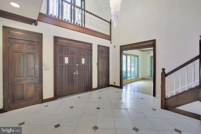 8901 Iron Gate Ct in Potomac, MD - Building Photo - Building Photo