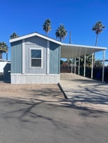 5201 W Camelback Rd in Phoenix, AZ - Building Photo