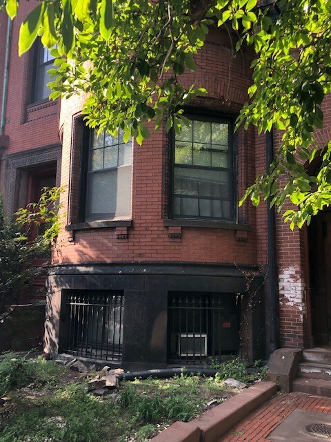 462 Beacon St in Boston, MA - Building Photo