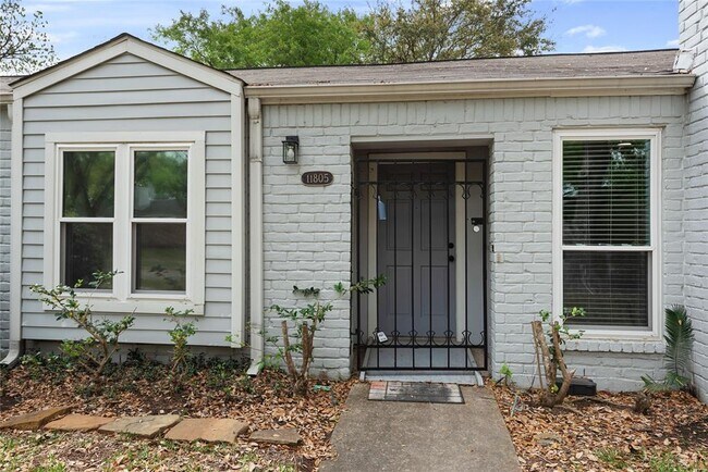 11805 Southlake Dr in Houston, TX - Building Photo - Building Photo