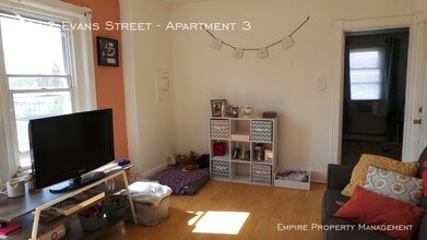 1012 Evans St-Unit -Apartment 3 in Bethlehem, PA - Building Photo - Building Photo
