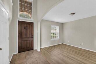 16526 Whitaker Creek Dr in Houston, TX - Building Photo - Building Photo