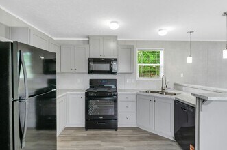 5108 Burnham Ave in Portage, IN - Building Photo - Building Photo