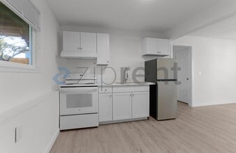 1611 S 84th St in Tacoma, WA - Building Photo - Building Photo