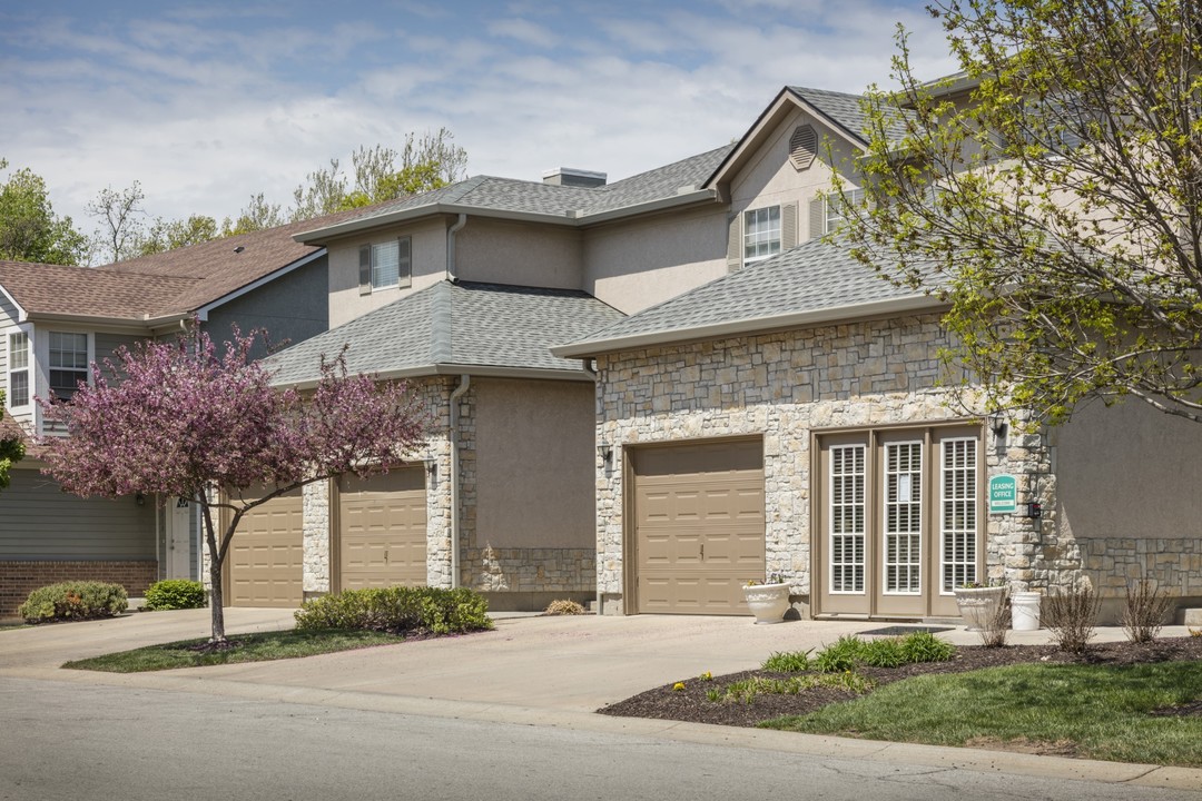 Pine Meadow Townhomes Photo