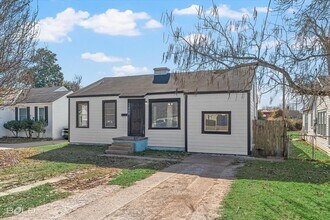 2400 Broadway Dr in Bossier City, LA - Building Photo - Building Photo