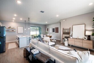 43 Whittingham Ln in Palm Coast, FL - Building Photo - Building Photo