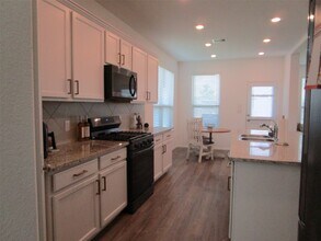 9323 Darby Knoll Wy in Houston, TX - Building Photo - Building Photo