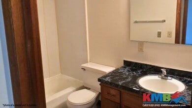 519 S Dodge St in Iowa City, IA - Building Photo - Building Photo