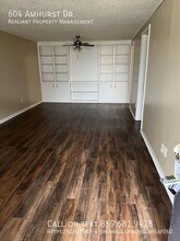 604 Amhurst Dr in Erlanger, KY - Building Photo - Building Photo