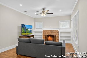 322 Carnahan St in San Antonio, TX - Building Photo - Building Photo