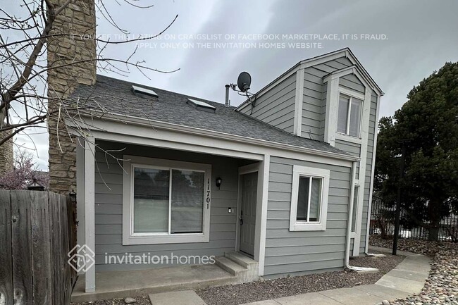 11701 E Cornell Cir in Aurora, CO - Foto de edificio - Building Photo